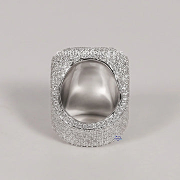 14KT White Gold Lab Created Diamond Ring For Men's Unique And Luxury Round Cut Lab Created Diamond Ring Gurukrupa-Gems