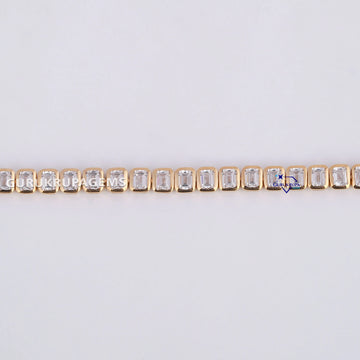Bezel set 14kt lab grown emerald cut diamond tennis bracelet for women Gurukrupa-Gems