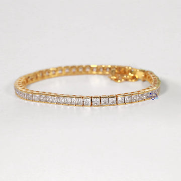 Lab grown tennis diamond bracelet 14kt yellow gold princess cut with VVS clarity Gurukrupa-Gems