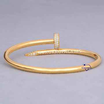 Stylish vvs clarity hip hop diamond bracelet for men women celebrity look Gurukrupa-Gems